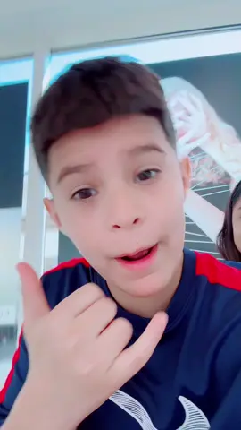 Miami Florida vibes 😍🏝️☀️🌊 #miamibeach #miamilife #florida #keywest #beach #beachvibes #familytime #Siblings #fyp #viral #trend #transition #vacations #kids @WepaFam 💃 🕺🕺 ❤️