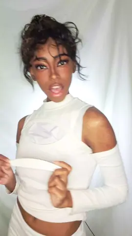 😁 #robloxcosplay #lanadti #dresstoimpress #roblox #cosplay @Dress To Impress 