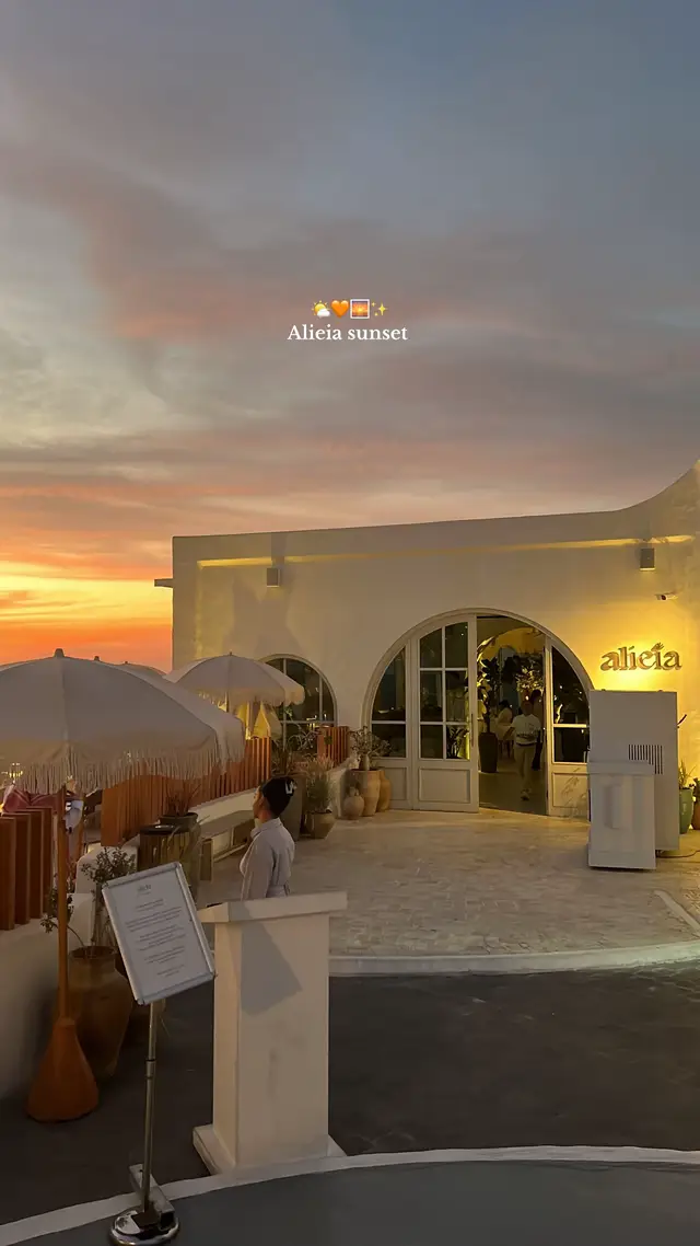 الغروب في آليا 🌤️🌅🧡  @Alieia  #جدة #jeddah #جدة_الآن #جديد_جده #اماكن_جدة #explore #جده #مطاعم_جده #كافيهات_جده #تغطيات_جدة 