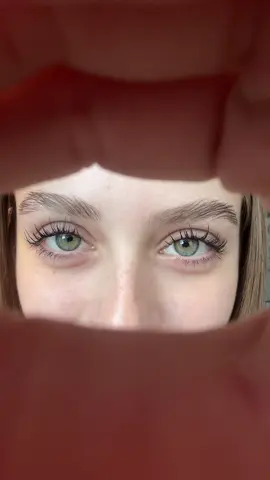 nadie habla de lo difícil q es este trend #oceaneyes 