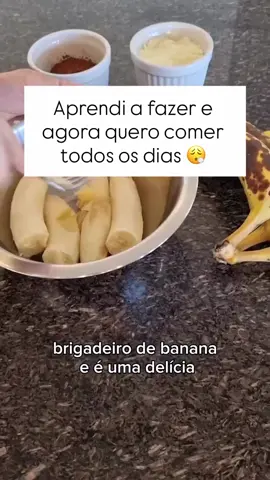 Brigadeiro de banana 🍌  Ingredientes: 2 bananas grandes bem maduras 1/2 xícara de leite em pó 2 colheres de sopa de cacau 100% Modo de preparo: conforme o vídeo O leite em pó pode ser substituído por leite de coco em pó A banana é a base da receita e não pode ser substituída. É uma forma diferente de oferecer ou introduzir a banana, vale muito a pena testar OPCIONAIS: Se você gostar pode incluir uma colher de chá de canela, algumas gotas de essência ou extrato de baunilha OU até 2 colheres de sopa de farinha de amendoim. Todas opções agregam novos sabores para a receita e são boas para quem não curte tanto banana. Se seu brigadeiro não tiver firme o suficiente para enrolar, agregue mais leite em pó (mesmo depois de pronto), até atingir a consistência adequada. Validade: 1 dia fora da geladeira e 3 dias em pote bem tampado na geladeira Congelamento: Não testei, mas acredito que funcione bem desde que utilize pote bem tampado e longe de umidade (pode forrar a vasilha com guardanapos de papel na parte de cima para formar uma camada de proteção). #brigadeiro #brigadeirodebanana #saudavel #receitasaudável #Fitness 