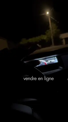 Tu veux vendre en ligne ?  Écris moi💛