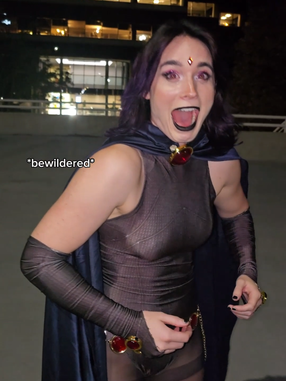 I fear this may be my favorite phone video/group challenge we've ever filmed 💀 Beast Boy: @Shay🦊  Blackfire @Jackie O  Raven: @𝘈𝘵𝘩𝘦𝘯𝘢  Red Hood: @Dylanpool  Robin: @Raine Emery  Starfire: me @DC @Cartoon Network  ⊱⋅❂⋅⊰ ⋅ ⊱⋅❂⋅⊰ ⋅ ⊱⋅❂⋅⊰ ⋅ ❂While the ban is delayed, the future of TikTok is still uncertain. Stay connected with me on other platforms :)  ❂ Details on where I got this cosplay and more are in my Beacons! ⋅ ⊱⋅❂⋅⊰ ⋅ ⊱⋅❂⋅⊰ ⋅ ⊱⋅❂⋅⊰ ⋅  DC comics comic book Teen Titans cosplay cosplayers friend group, featuring genderbend Beast Boy, Blackfire, Starfire, Jason Todd/Red Hood, Raven, and genderbend Robin/Dick Grayson cosplays, doing funny running suspect challenge trend together, fun group halloween costume idea #teentitanscosplay #suspectchallenge #grouptrend #halloweencostumeideas #dccomics