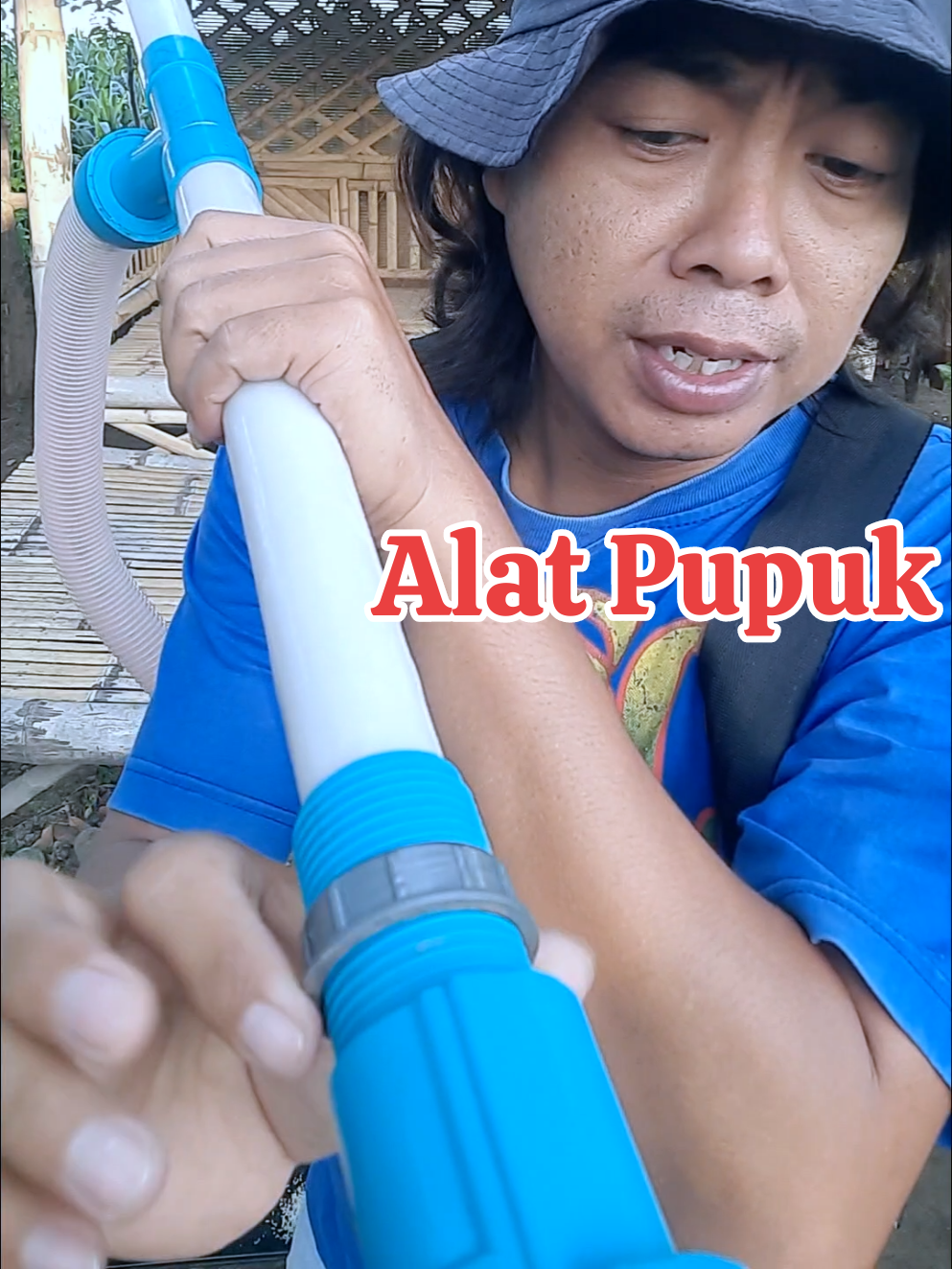 Membalas @petani.nilam0 Alat memupuk jagung, dilengkapi setelan takaran keluarnya pupuk. #alatpupukjagung #alatkocorpupuk #alattaburpupuk #alatpupuk 