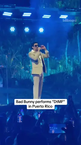 @Bad Bunny performs “DtMF” during his No Me Quiero Ir de Aquí residency #badbunny #dtmf #debitirarmasfotos #nomequieroirdeaqui #concert