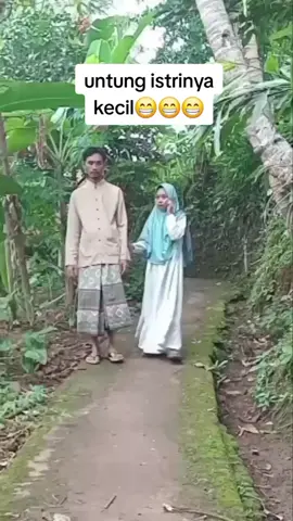 bisa gak di gendong sama paksu kalian😁😁#viraltiktok #agussalim #fypシ゚ #hiburantiktok #pasutribahagia 