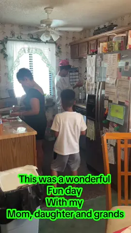 I’m so blessed and so FULL! #familyisEVERYTHING 