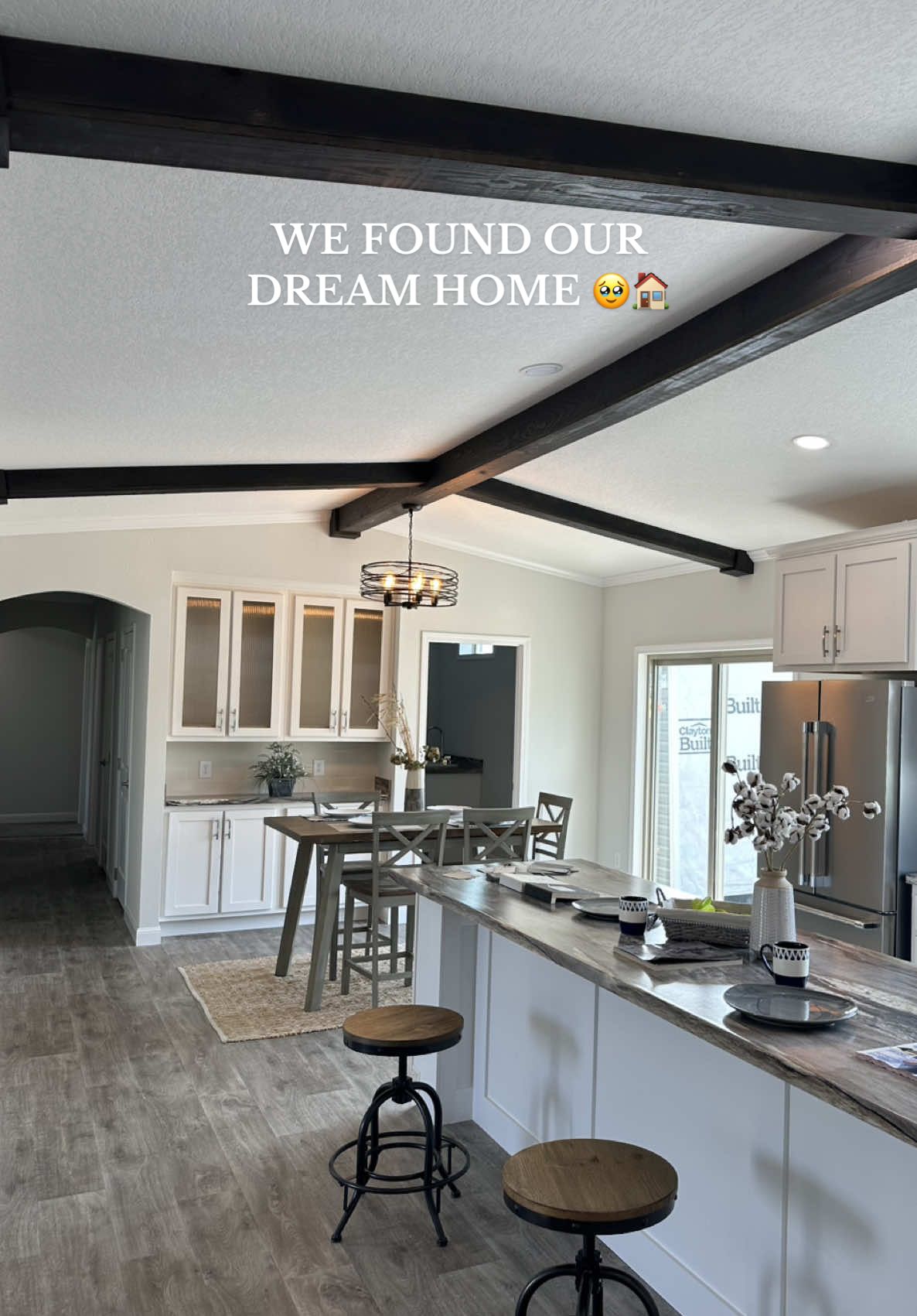 We found the one 🫶🏽 #househunting  #modularhomes #manufacturedhomes #newhouse #housetour 