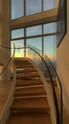 Staircase to heaven #nyc #fyp #sunset 