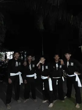 Poto sek Karo dulur dulur agomo 🥰🐜🪷#psht#pshtpusatmadiun #terate1922 #jember #jember24jam @MAS `REK 