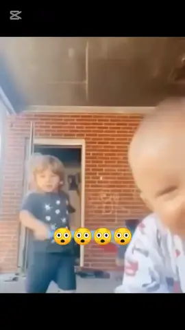 😂🤣😁#កំប្លែង #fbyツ #funnyvideos #កំប្លែងខ្លី #funny 