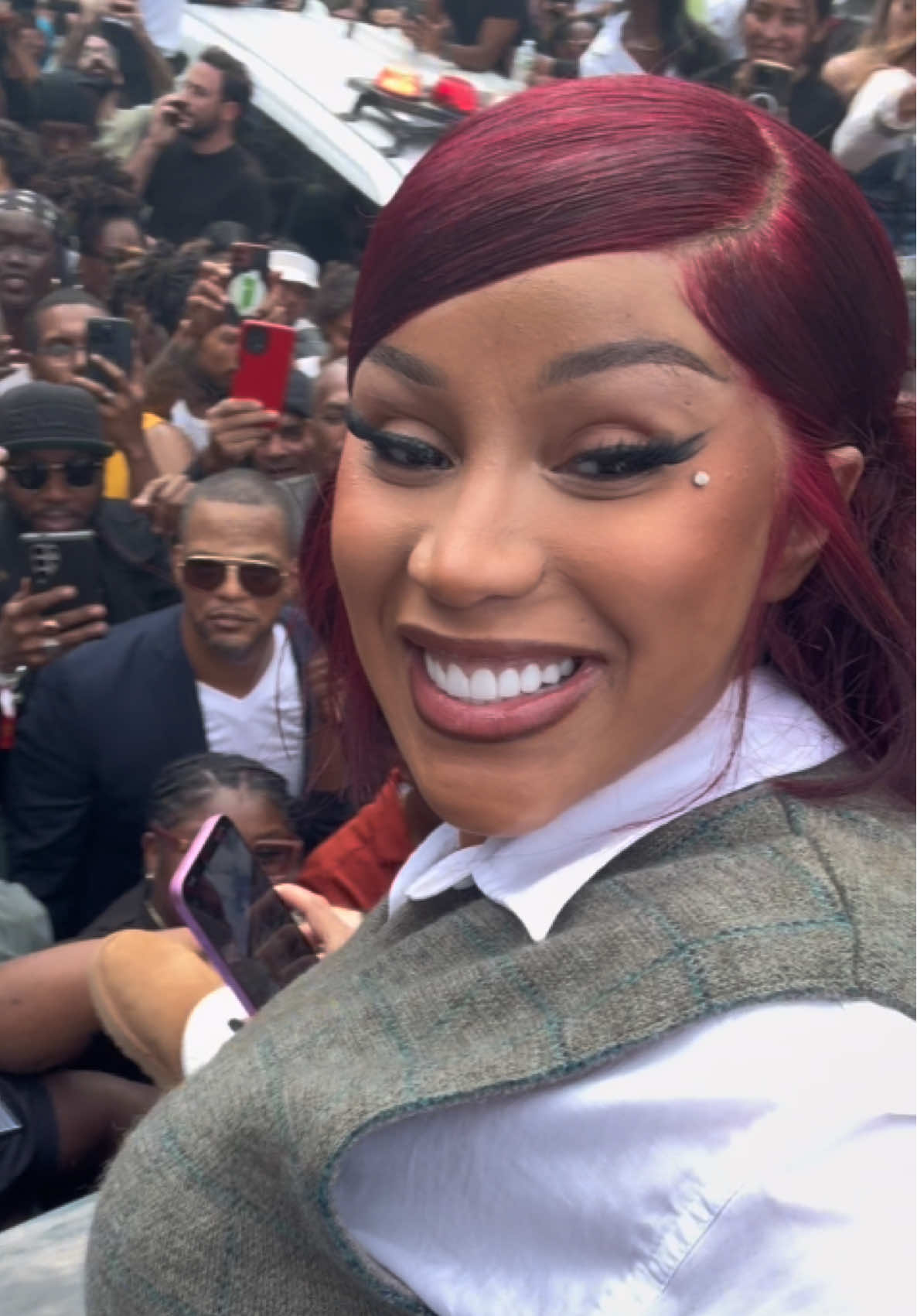 saw the bodega baddie herself today! 🥹 #cardib #amithedrama #fyp @Cardi B 