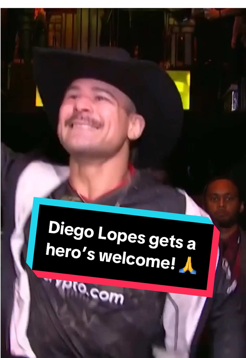 The crowd goes WILD for Diego Lopes 👏🗣  #NocheUFC #UFCSanAntonio #UFC #MMA | LIVE on TNT Sports & discovery+