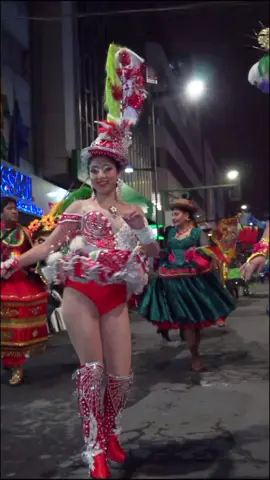 día Nacional de la Morenada La Paz Bolivia 2025 #diadelamorenada❤💛💚 #morenadachallenge #morenada #chinamorenadaboliviana🇧🇴 #folkloreboliviano #granpoder2025 #bolivianosenelmundo #danzaboliviana #pantyhose #greenscreenvideo #paratii #paratii #viral #fyp 