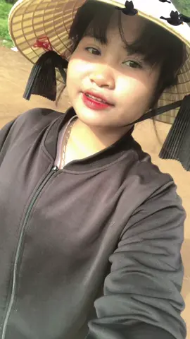 Chu nhất chan qua đi dạo thôi nao 