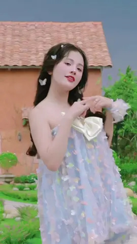 Anh là bách hoá xanh , em là rau xanh😆#anhlabachhoaxanh #junahienthanh #thientu #viral #trend 