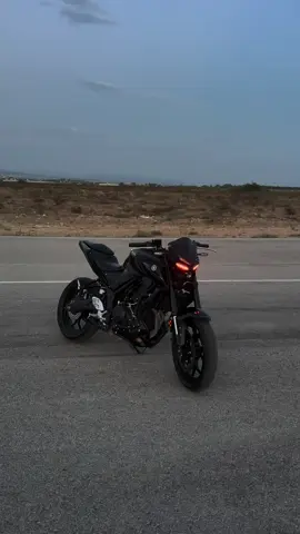 Zalım Mt :) #keşfet #mt25 #yamaha #fyp 