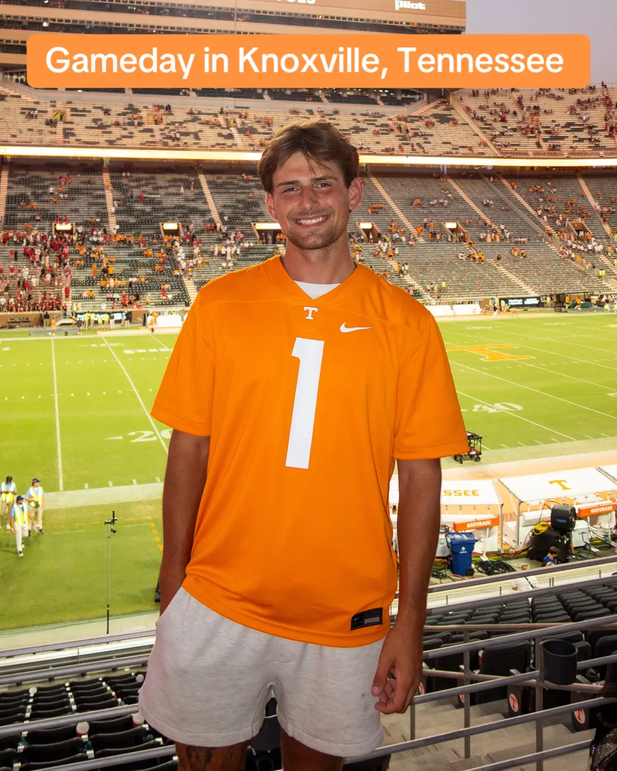 Let’s ROLLLLLLLL VOLS / insta-itscadendavis #football #college #tennessee 