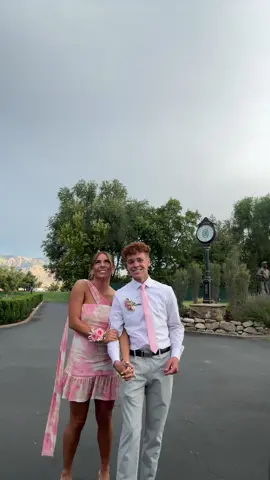 bonneville hocooo😛💙⚓️#dance#dress#xybca#fyp#hoco 