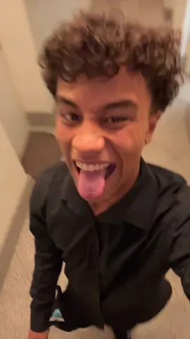 aquela moca de madrugada dps do trabalho 