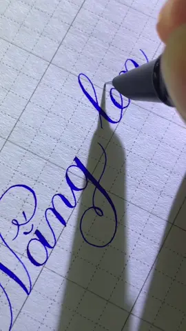 Nắng lên rực rỡ ☀️☀️☀️#luyenchudep #chuviettay #chudeptiktok #vietchudep #hamy #handwriting #chudep #butluyenchudep #butlatre #butmay #nanglen 