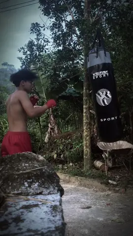 Mới tập, cần các boxer có kinh nghiệm góp ý kĩ thuật ạ #boxing🥊 