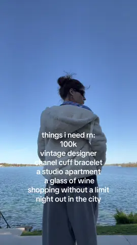a girl has priorities #model 