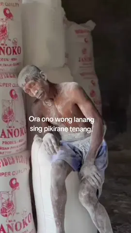 Sing sabar nggeh pak 🥺 @Pusma Shakira @Royhan Ni amillah #bapak #pekerjakeras #tulangpunggung #fyp #viral 