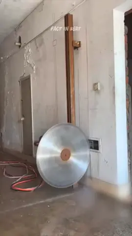 Beton & Besi Bisa Dipotong Mudah?! 😳 #teknologi #shorts #fyp esin #viral #fyp