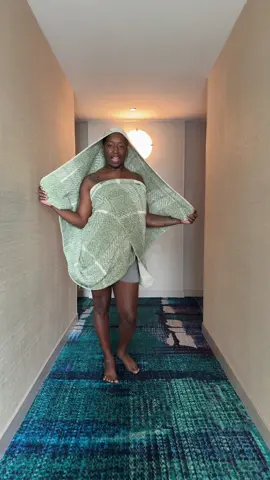 Ate that down !!! If yall need gown ideas let me know 