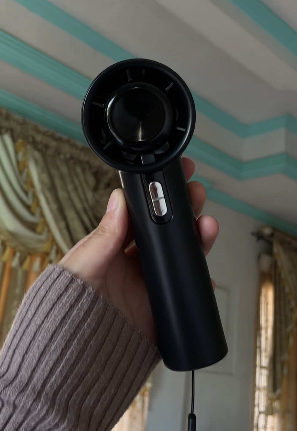 POV: You just found a high-speed handheld fan for only 200+ on TikTok Shop. 😉 #handheldfan #highspeedfan #portablefan #fan #giftideas 