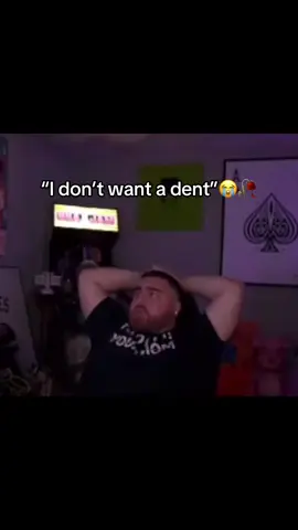 Los never uses a headset 😂 #lospollostv #lospollos #stableronaldo 