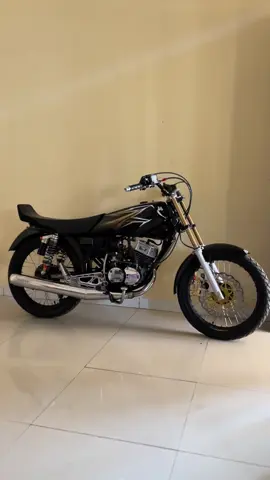#bahanswmubolo😁 #rxkingnusantara👑💨 #bahanswmubolo😁 #rxkingbyangkerok #semogayangpengenrxkingdikabulkan🤲 #rxkingmodifikasiindonesia135cc 