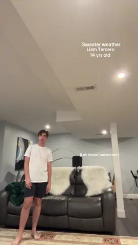 I never ever post singing videos so I’m trying to get over a fear lol #singing #sweaterweather #14 #fyp #musicaltheatre 