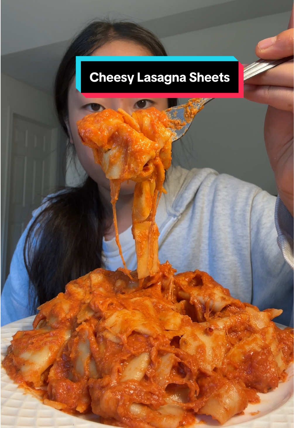 Cheesy Lasagna Sheets Mukbang  IB: @Eat with GG  Guys y does it lowk look cold I  swear it wasn’t like I took it straight from out of the pot immediately  #mukbang #asmr #cheesylasagnasheets #fyp #mukbangeatingshow 
