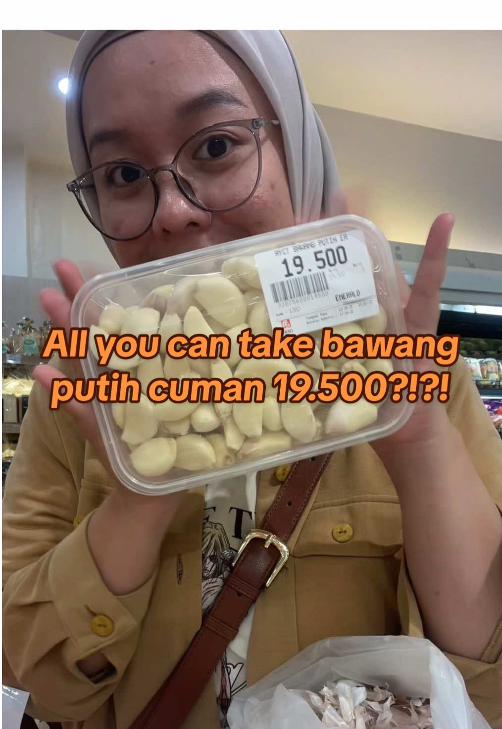 akan ku hadapi dunia, tapi sebentar kupas baput dulu🙏🏻 #fyp #promo #allyoucantake #groceryshopping