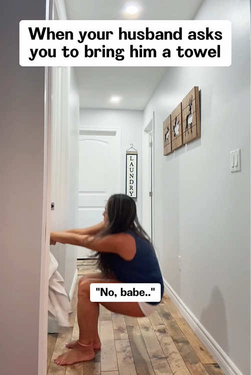 My husband everytime he aske me to bring him a towel 🤣🤣#scarecam #funnyvideos #scareprank #funnymoments #fail #usa #usa🇺🇸 #usa_tiktok #funny 