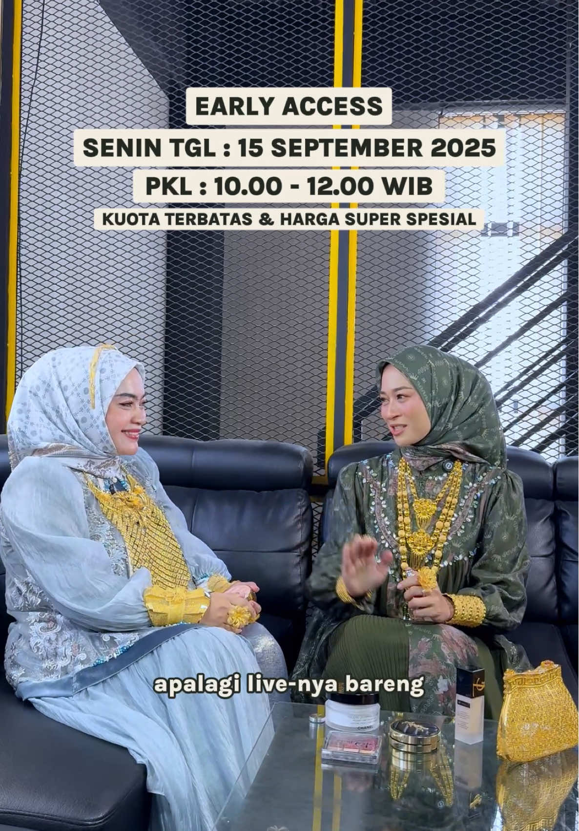 Jangan lupa join live nya alcavella karna ada early access koleksi nya alcavella bareng ibu owner Alcavella @P__Rachmawati ✨ #alcavella #vellalovers #promoseruweekend #live #saatnyabersinar 