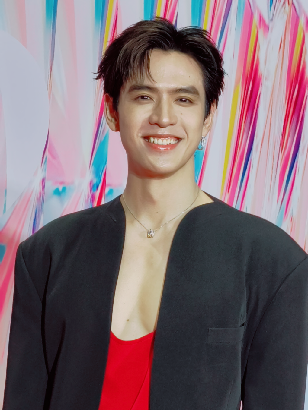ฟิล์ม ธนภัทร ร่วมเดินพรมแดงในงาน “FEED X KHAOSOD AWARDS 2025” #FeedxKhaosodAwards2025  #tiktokบันเทิง  #ฟิล์มธนภัทร  #FilmThanapat  #Ylism 