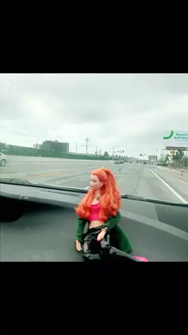 Rumbo a la tieda de Mattel#barbie #mydollcreations6 #dolls #shopping 