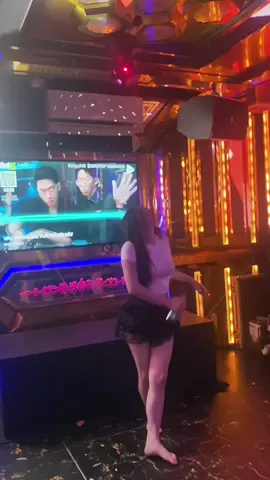 Những cô gái hiểu chuyện thường không có trà sữa để uống ,cổ uống bia:)🍻#xuhuong2025🥰 #CapCut 