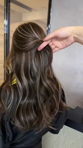 Mẫu Highlight khói kết hợp nền tóc Nâu Lạnh ✅ Giúp tạo điểm nhấn nổi bật thêm cho mái tóc ❤️#xuhongtiktok #viraltiktok #hightlight #làm_tóc_hightlight #nhuombalayage 