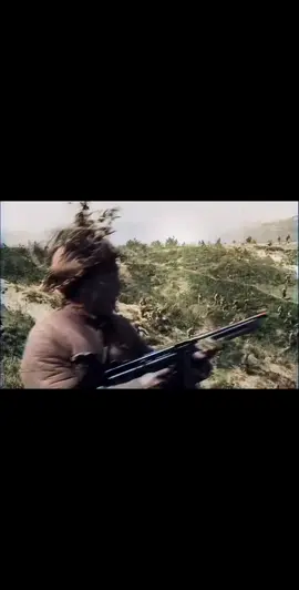 这不是电影 这是中国人民志愿军实战影像是说干就干的先辈们，是用血给我们铺路的先辈们