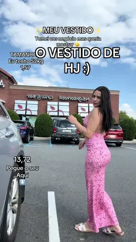 Achei bem boneca :) Ainda mais as costas de fora. #vestido #tks #liviablossom #liviablossomreal 