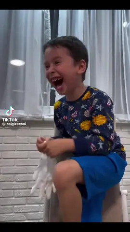 Giọng cười của ma:))))
