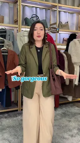 So gorgeous 🥹#zzh #blazer #jacket #officeoutfit #spotlightfinds 
