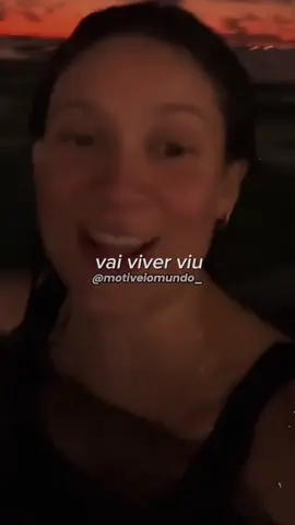 @Hugo Henrique Estudos apontam que um banho de mar em Salvador e 20 palavrões equivalem a 5 anos de terapia!😂 É verdade esse bilhete?❤️👉 Créditos cantoraheda  #salvador #mar #reflexão #autoestima #hugohenrique 