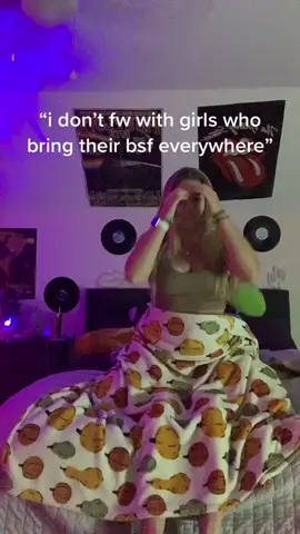 😂 