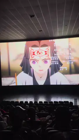 que filme meus amigos, não sei se vou conseguir esperar o próximo kskskssks Demon Slayer: kimetsu No Yaiba-Castelo Infinito  #demonslayer #kimetsunoyaiba 