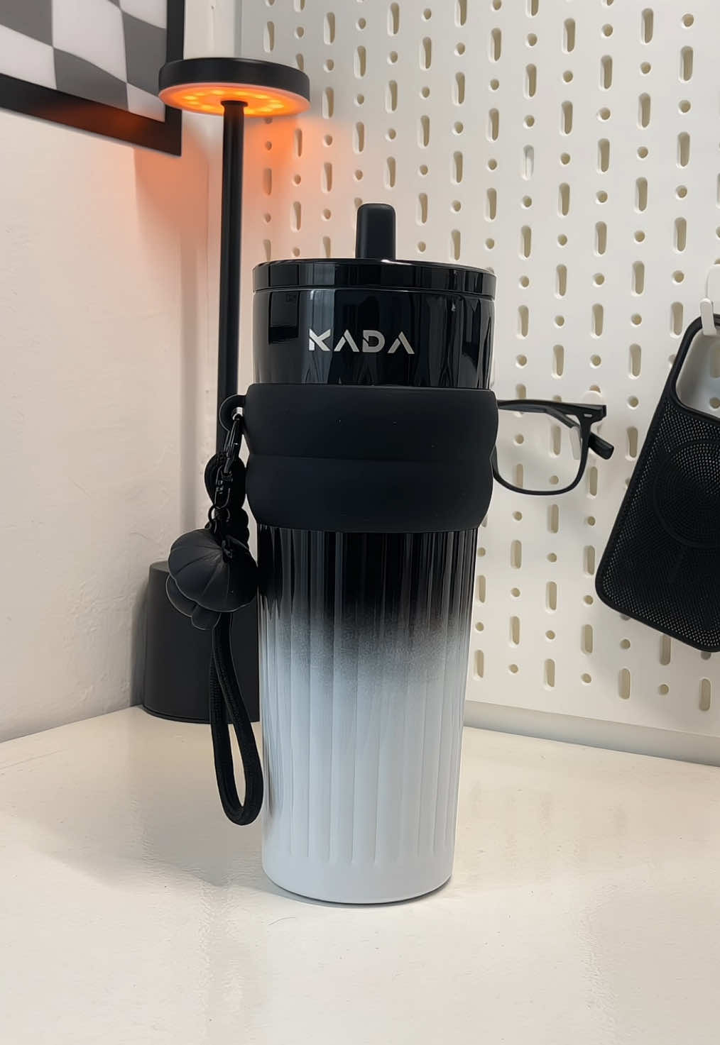 My new favorite sip buddy @KADA Tumbler #kadatumbler #tumbler #insulatedtumbler #tumblerwithstraw #tumblersoftiktok 